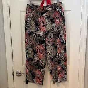 White House Black Market Wide Leg Crop